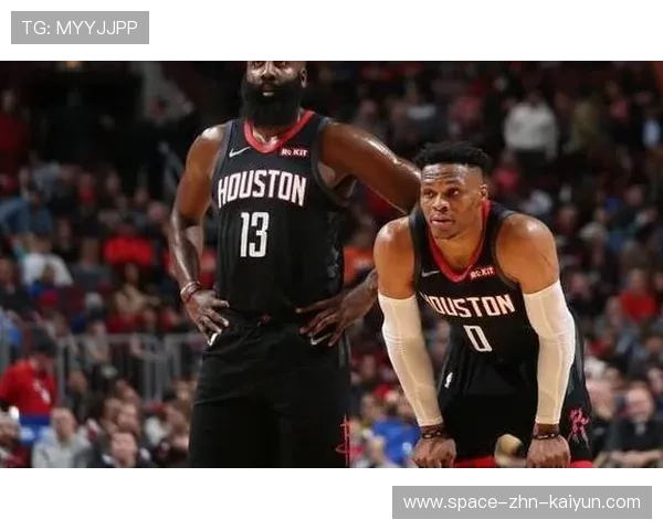 火箭篮板保护不到位：重建篮下统治的路径